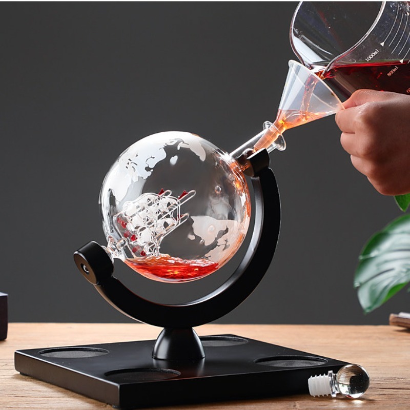 مجموعة إبريق نبيذ زجاجي مزخرف  - مراجعة Home Bar Stand وسعره